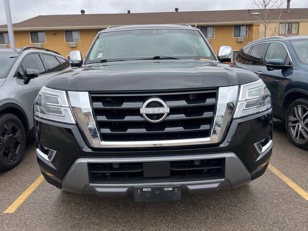 Used 2023 Nissan Armada Platinum w/ Captain's Chairs Package AWD/4WD image 2