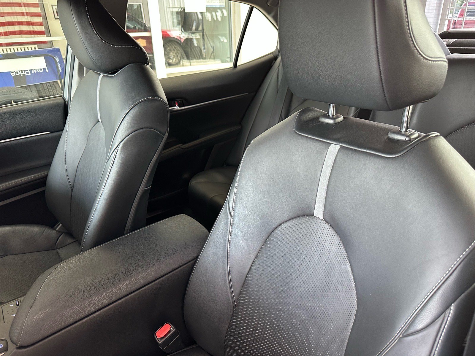 Used 2021 Toyota Camry XSE FWD image 20