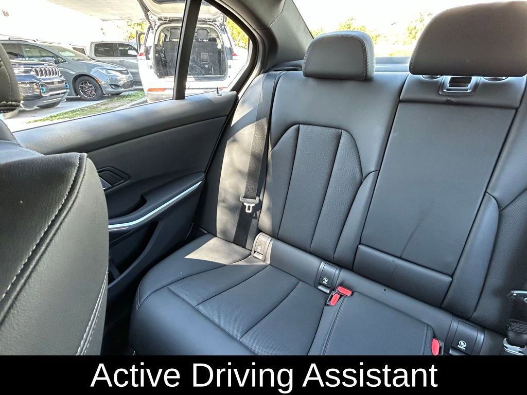 Used 2025 BMW 330i xDrive 330i xDrive image 12