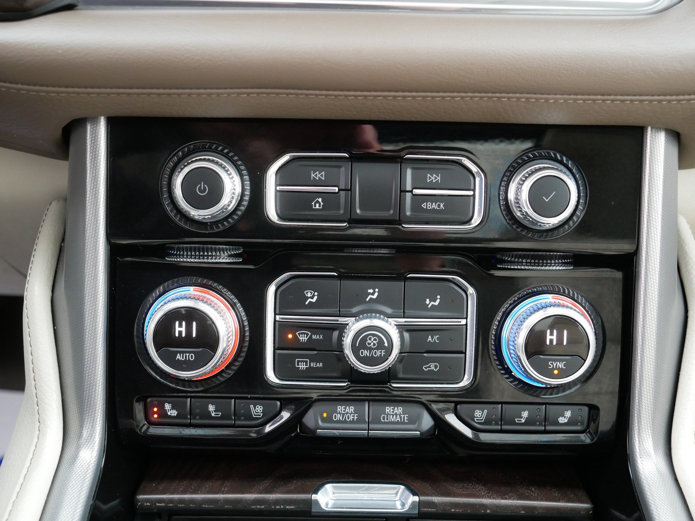 Used 2022 GMC Yukon Denali image 23