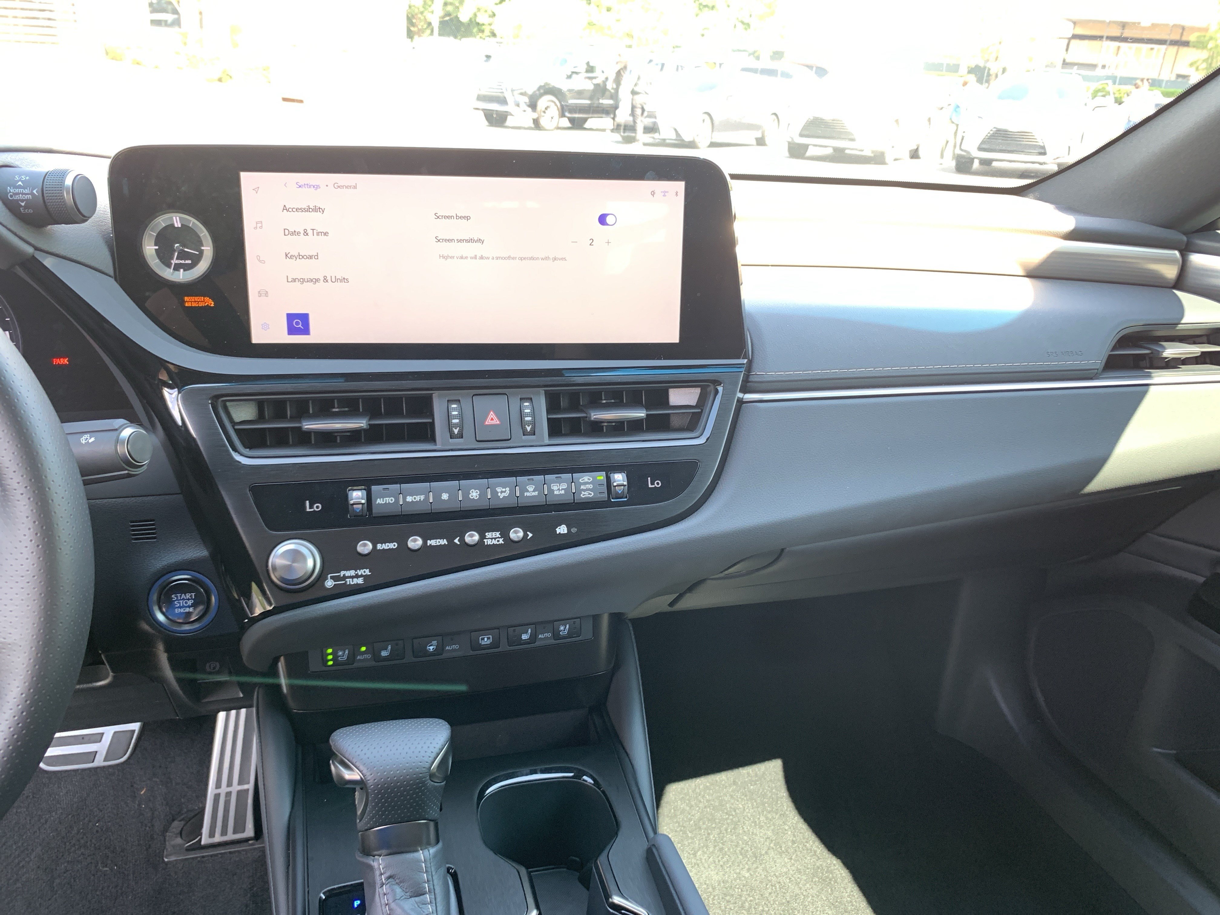 Certified 2025 Lexus ES 350 F Sport w/ Accessory Package (Z2) FWD image 30