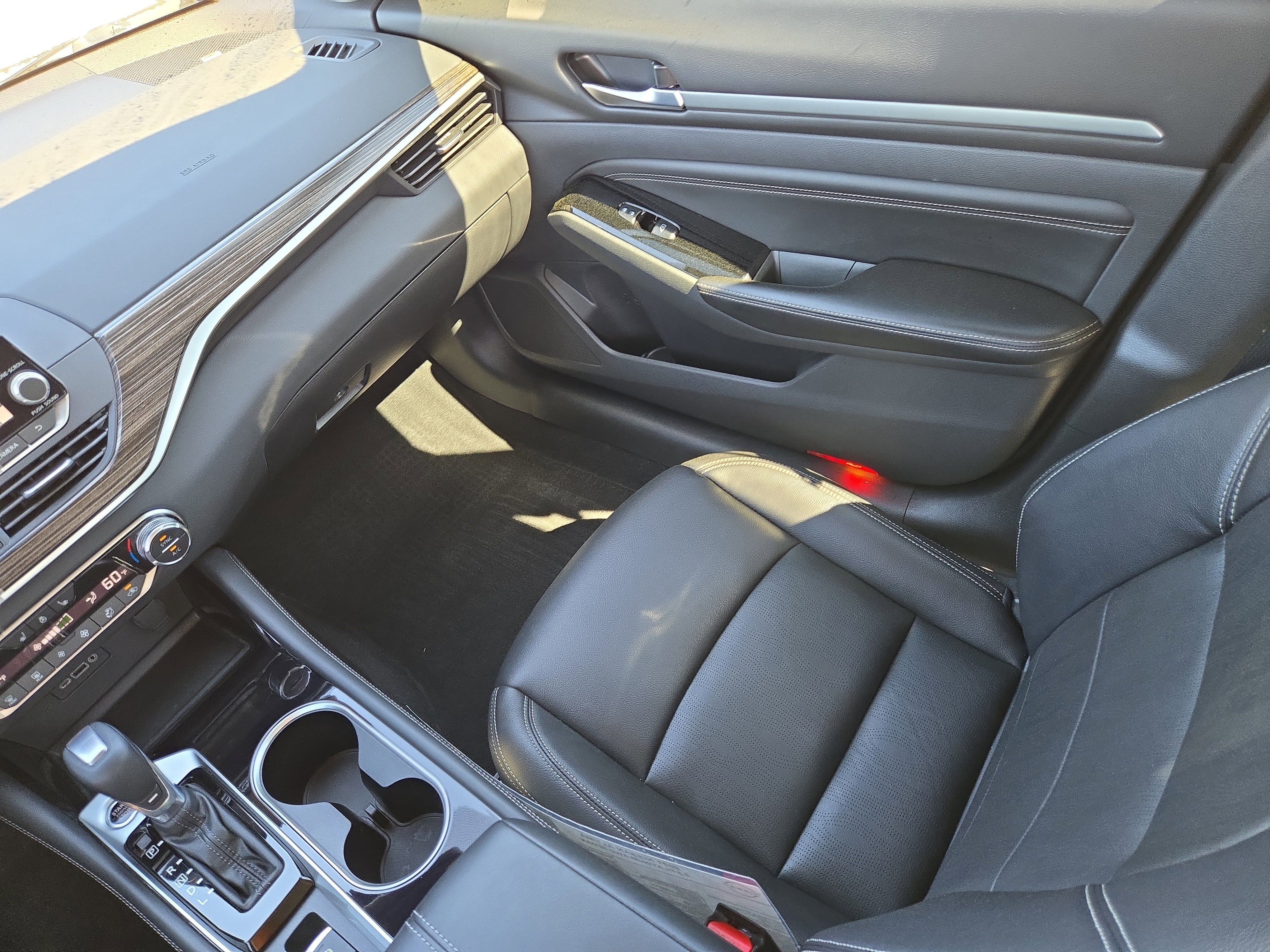 Used 2021 Nissan Altima 2.5 Platinum image 15