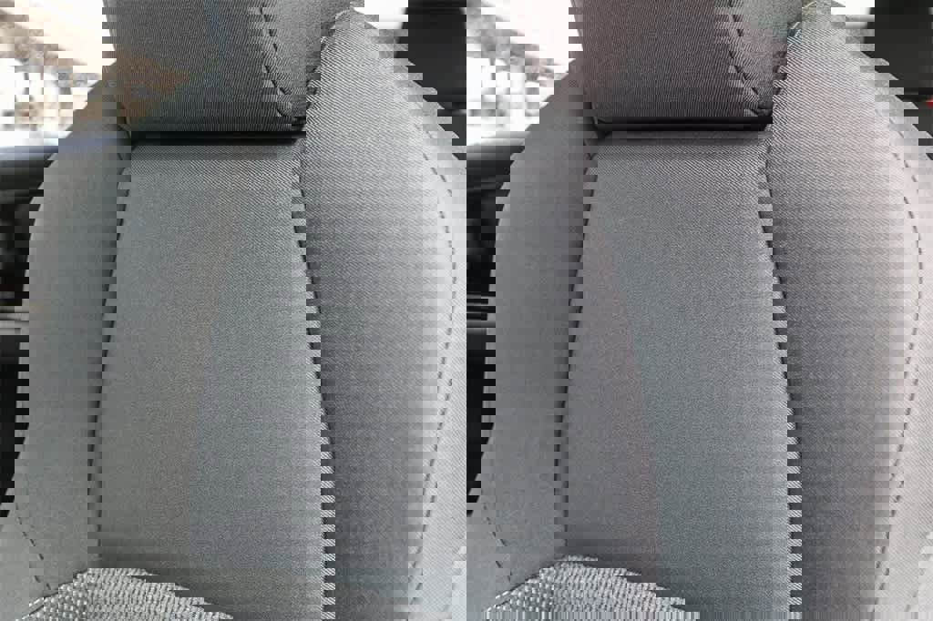 Used 2025 Subaru Solterra Premium image 25