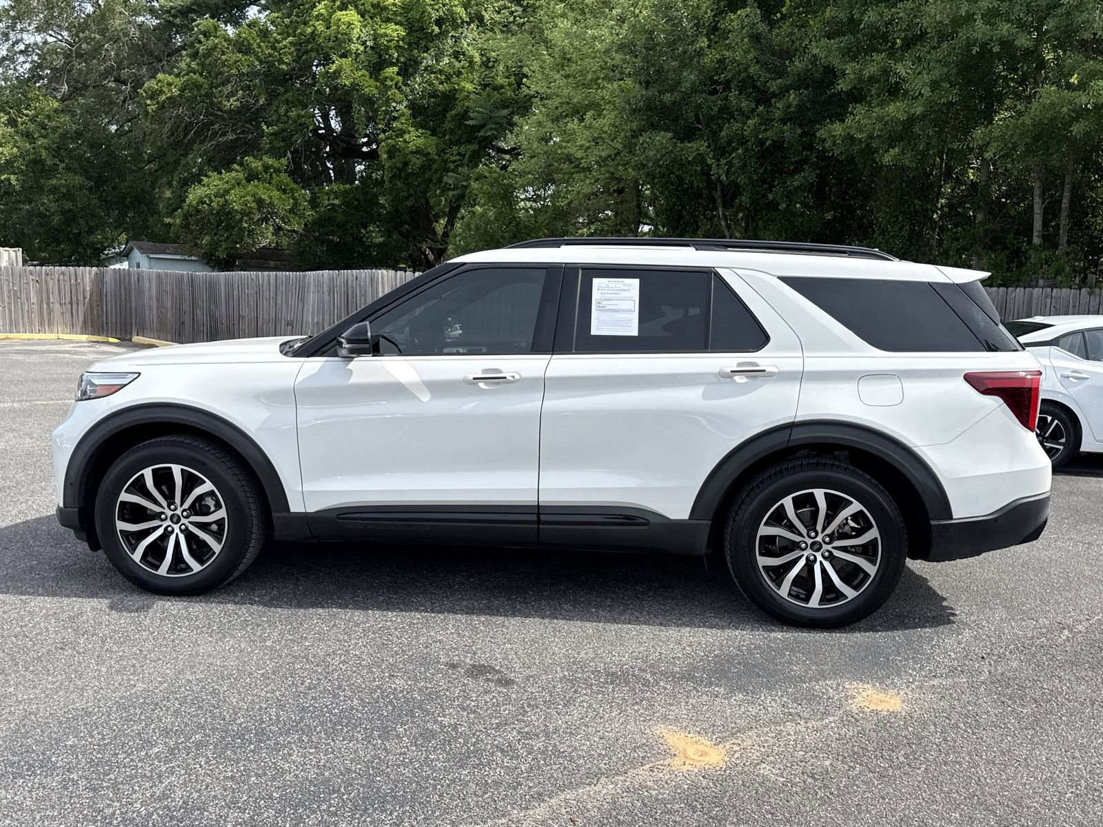 Used 2020 Ford Explorer ST w/ Premium Technology Package AWD/4WD image 2