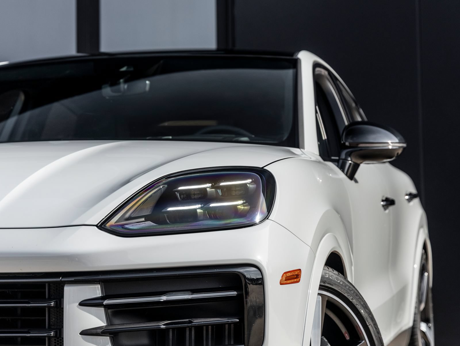 Certified 2025 Porsche Cayenne S AWD/4WD image 16
