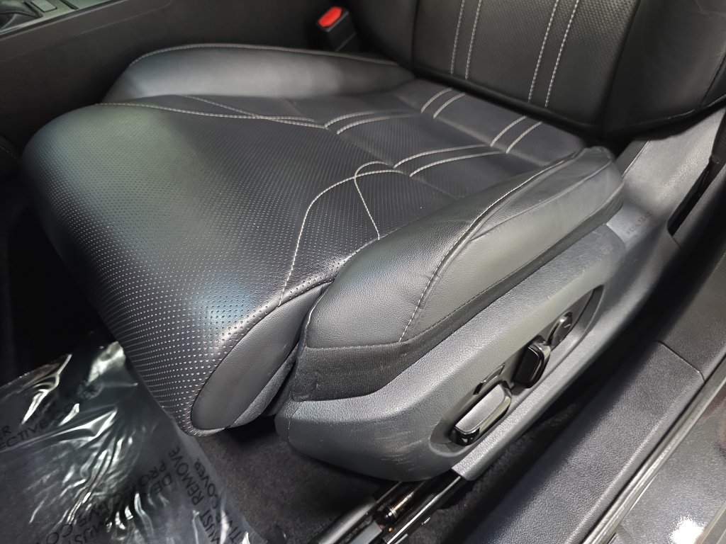 Used 2024 Lexus ES 350 Ultra Luxury w/ Accessory Package (Z2) FWD image 27
