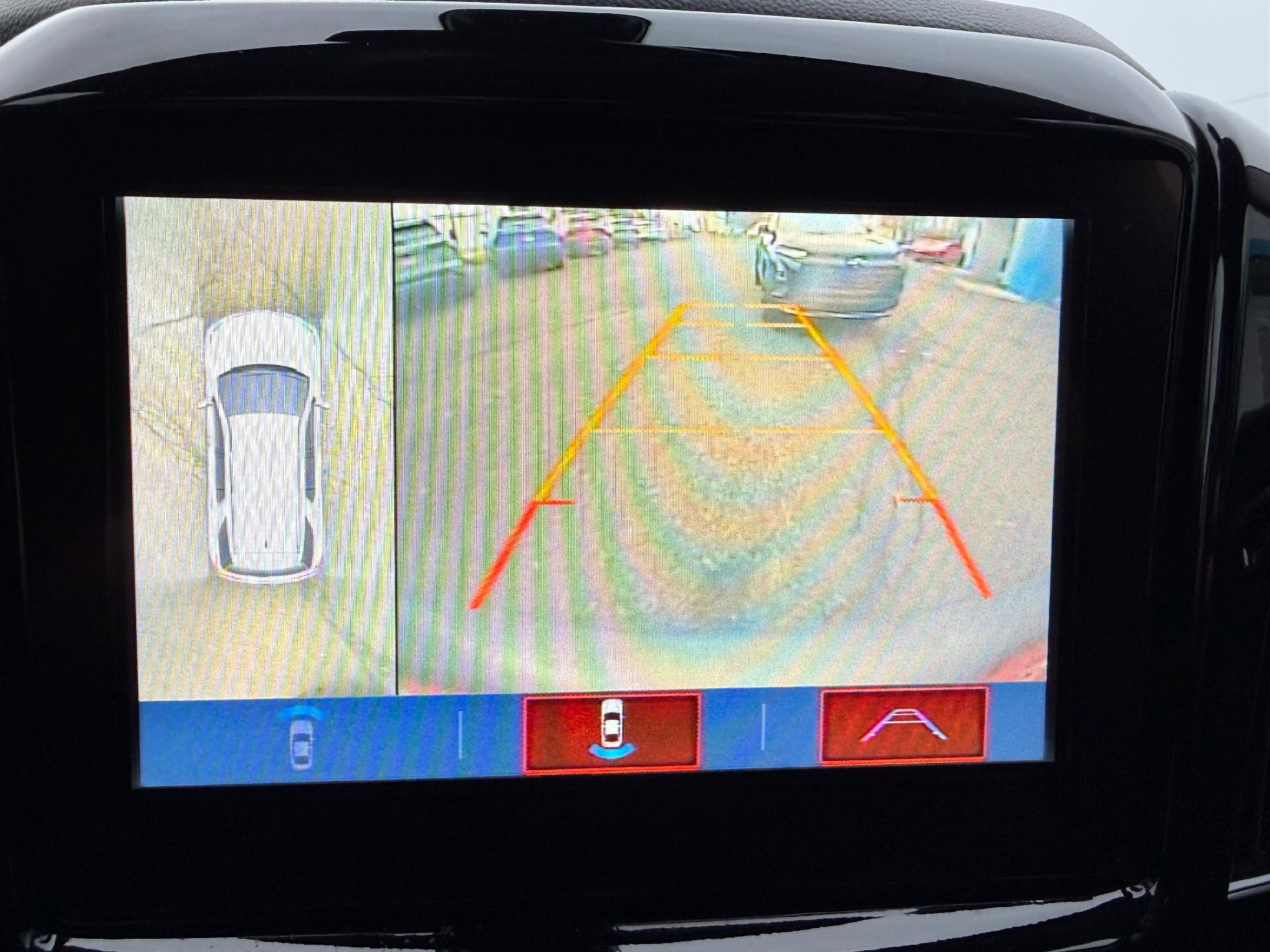 Certified 2018 Chevrolet Traverse LT w/ LPO, Floor Liner Package image 23