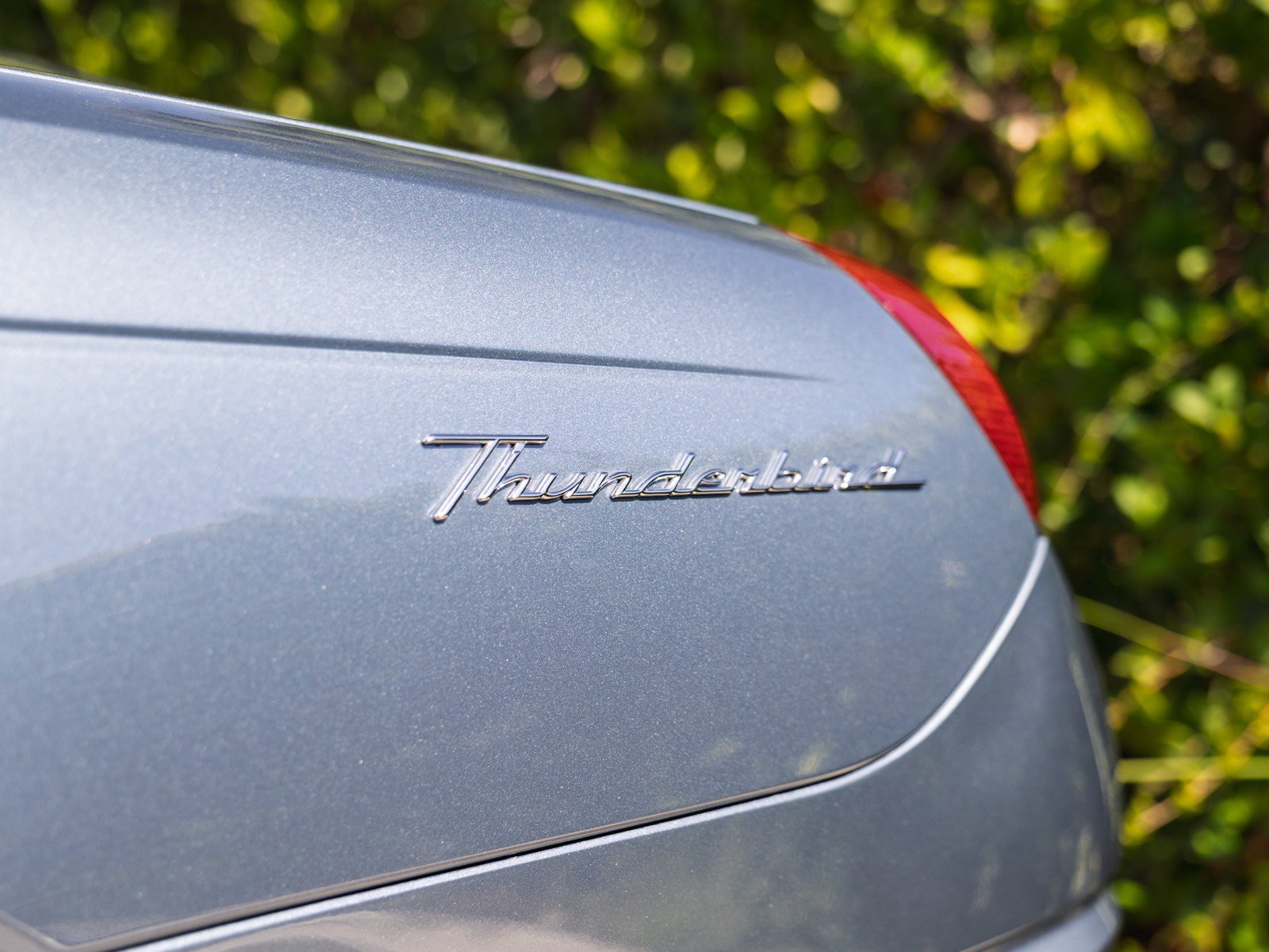 Used 2005 Ford Thunderbird RWD image 17