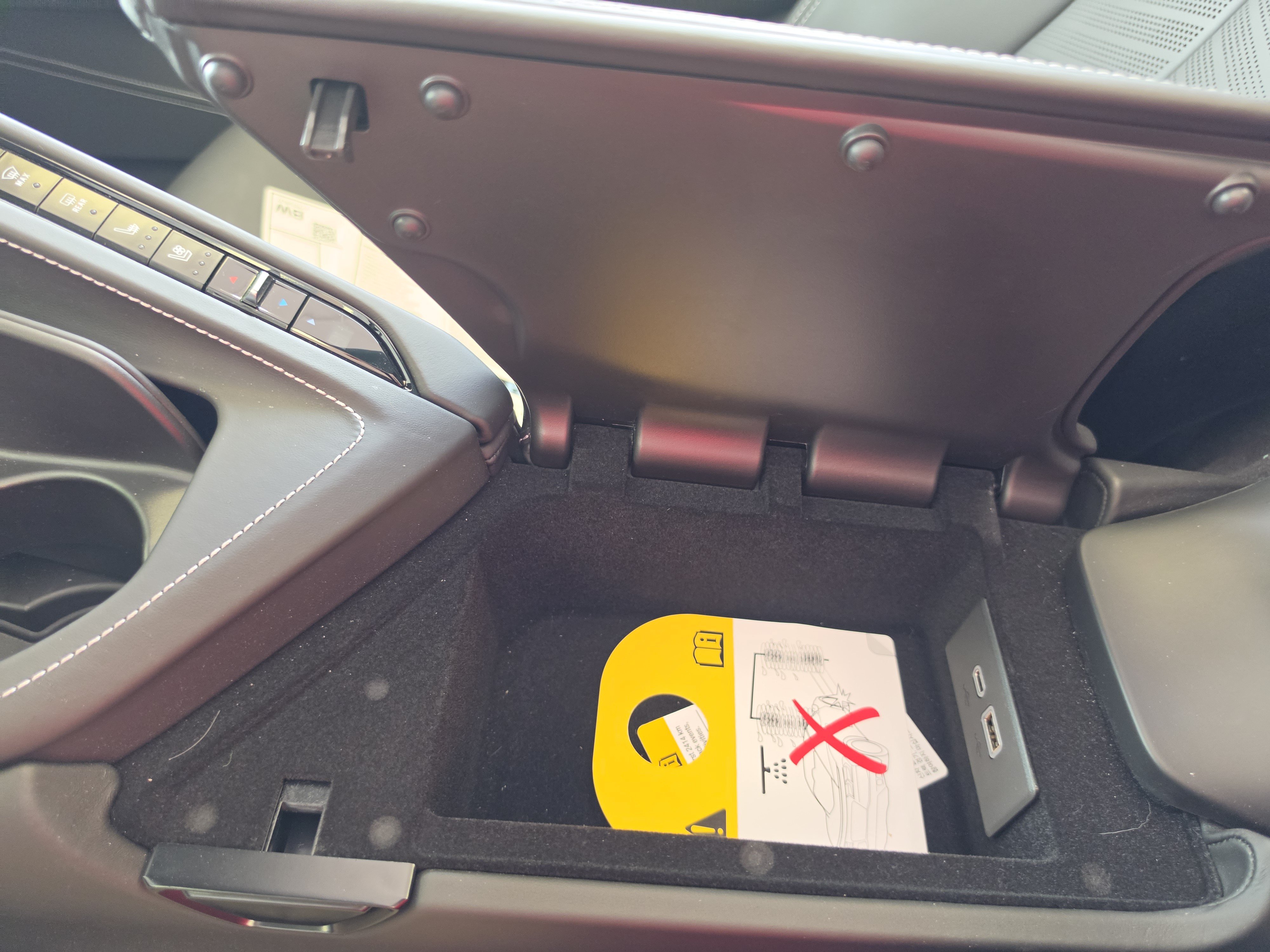 Used 2024 Chevrolet Corvette Z06 w/ Battery Protection Package RWD image 39