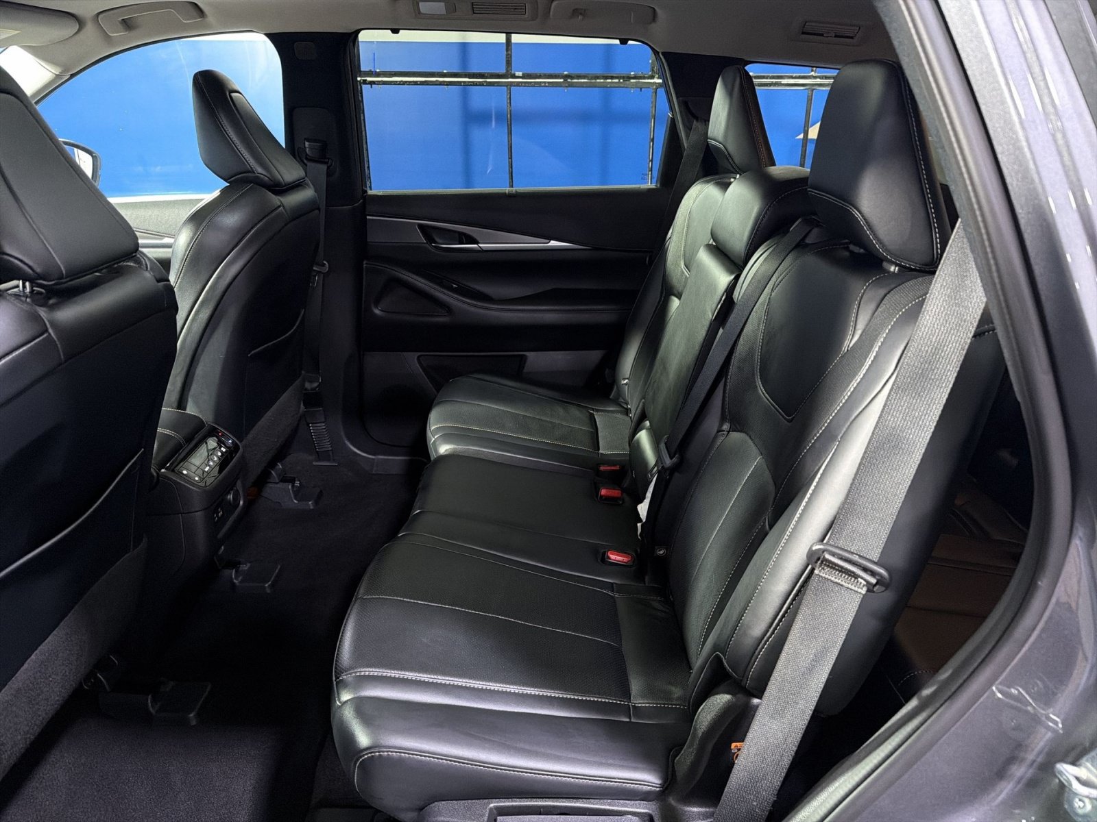 Used 2023 INFINITI QX60 Luxe w/ Cargo Package AWD/4WD image 27