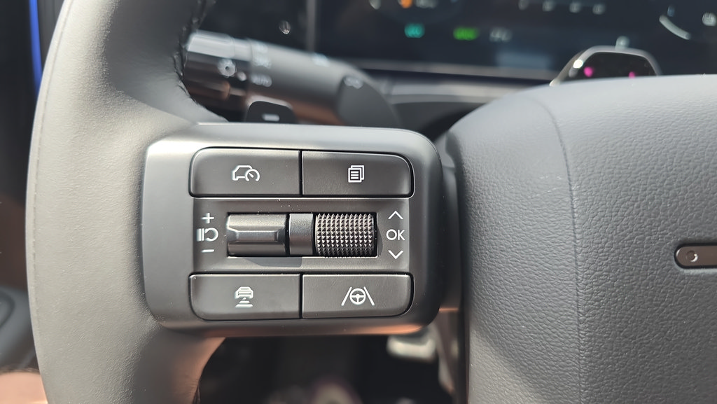 New 2026 Hyundai Santa Fe Calligraphy FWD image 24