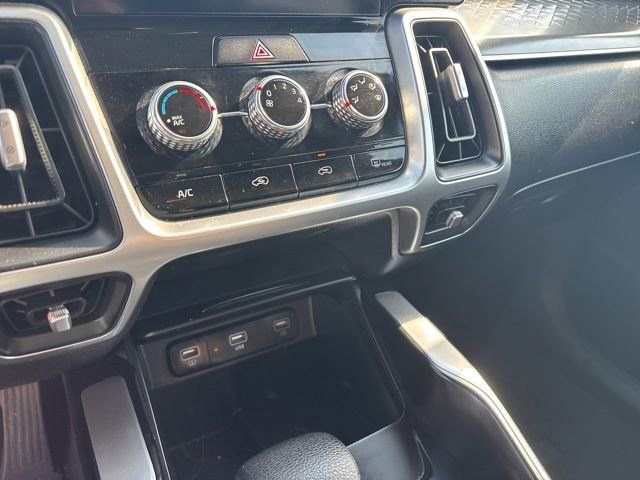 Used 2021 Kia Sorento LX image 23