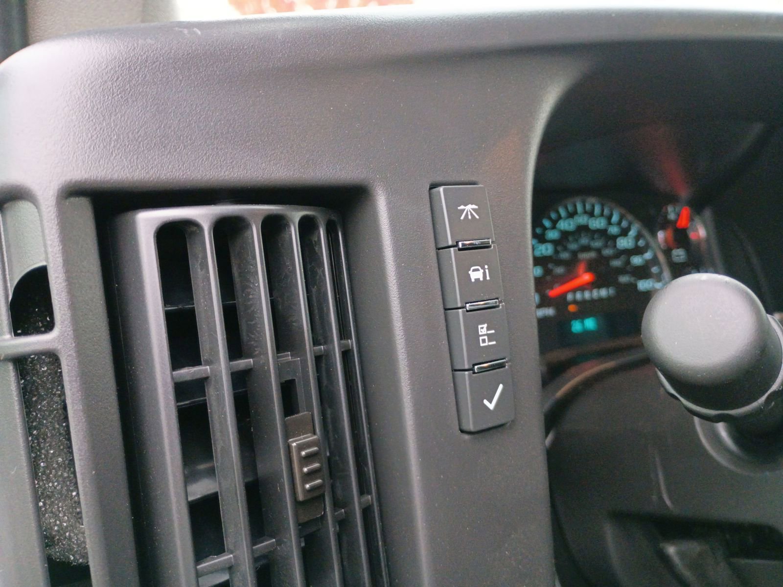 New 2025 Chevrolet Express 2500 w/ Driver Convenience Package RWD image 27