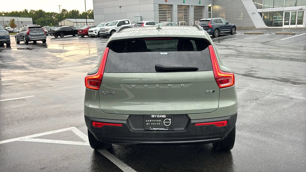 Used 2023 Volvo XC40 B5 Plus w/ Climate Package AWD/4WD image 30