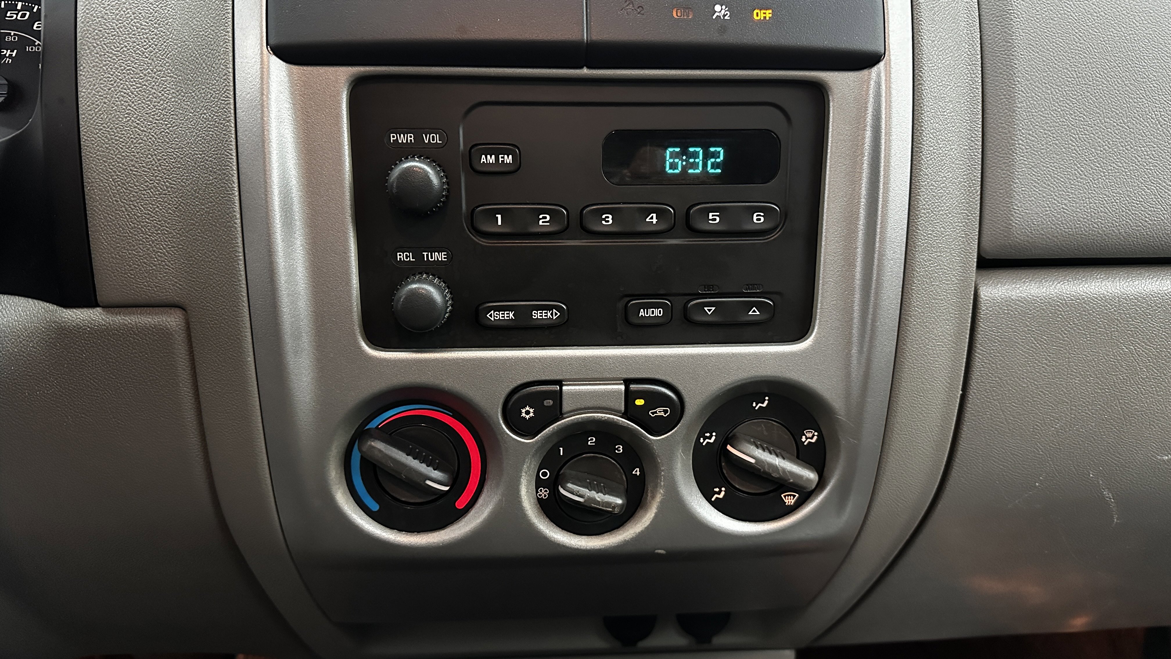 Used 2008 GMC Canyon SL image 13