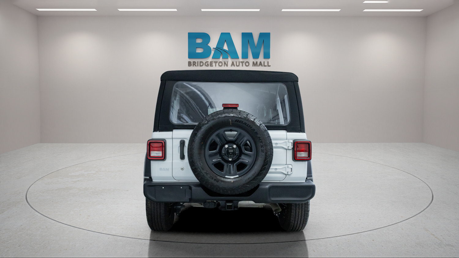 Used 2024 Jeep Wrangler Sport AWD/4WD image 6