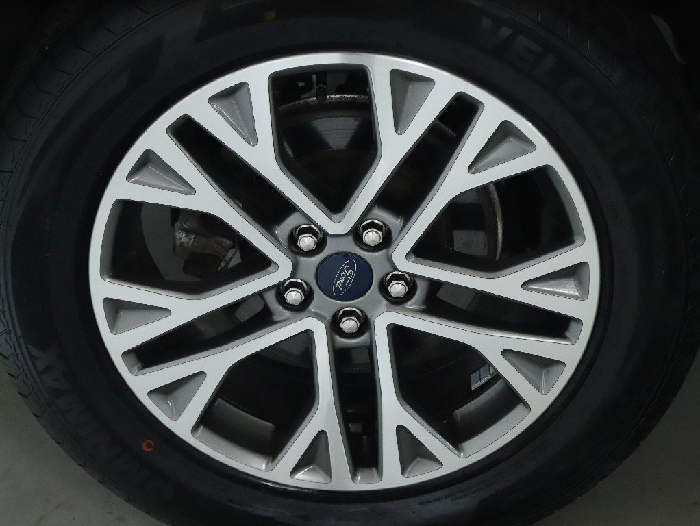 Used 2022 Ford Escape SEL image 12