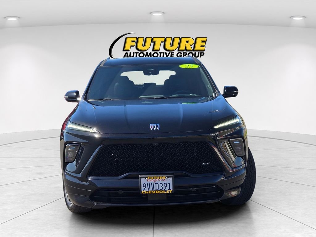 Used 2025 Buick Enclave Sport Touring w/ Power Package image 2