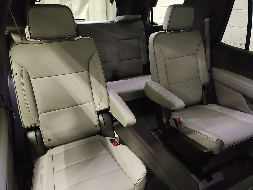 New 2026 GMC Yukon Elevation image 11
