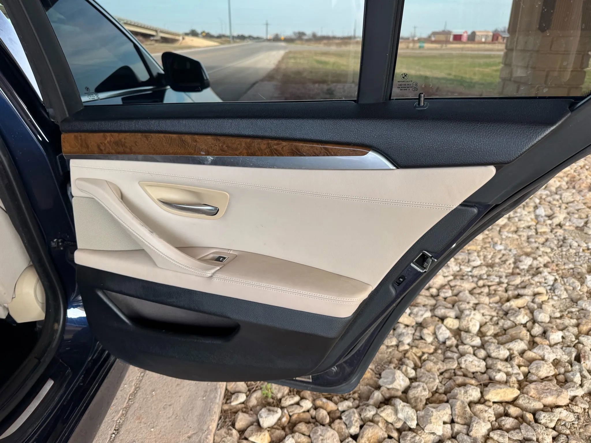 Used 2013 BMW 550i Sedan image 22