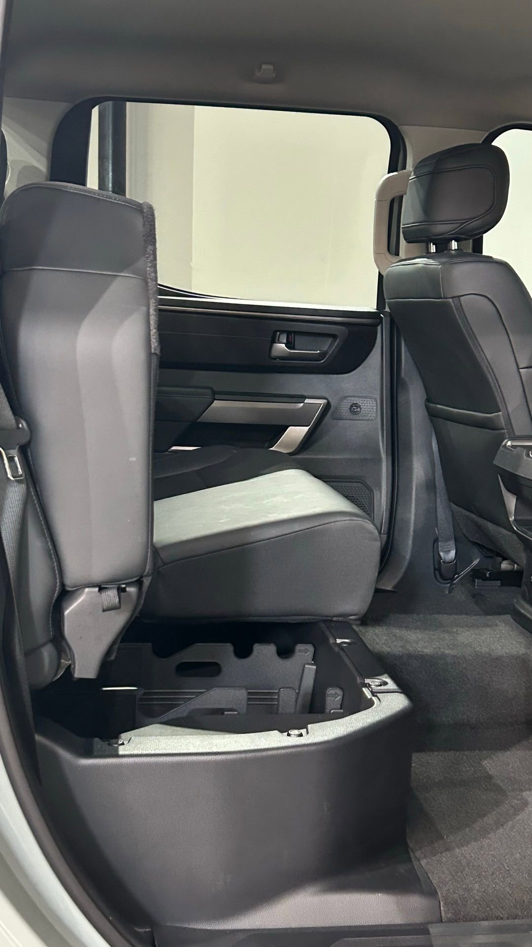 Used 2024 Toyota Tundra SR5 w/ SR5 Premium Package image 53