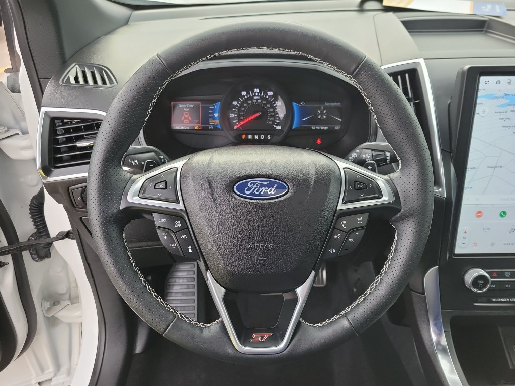Certified 2024 Ford Edge ST w/ Equipment Group 401A AWD/4WD image 23