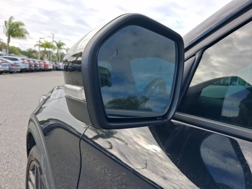 Used 2025 Ford Explorer ST w/ Sun And Sound Package image 9