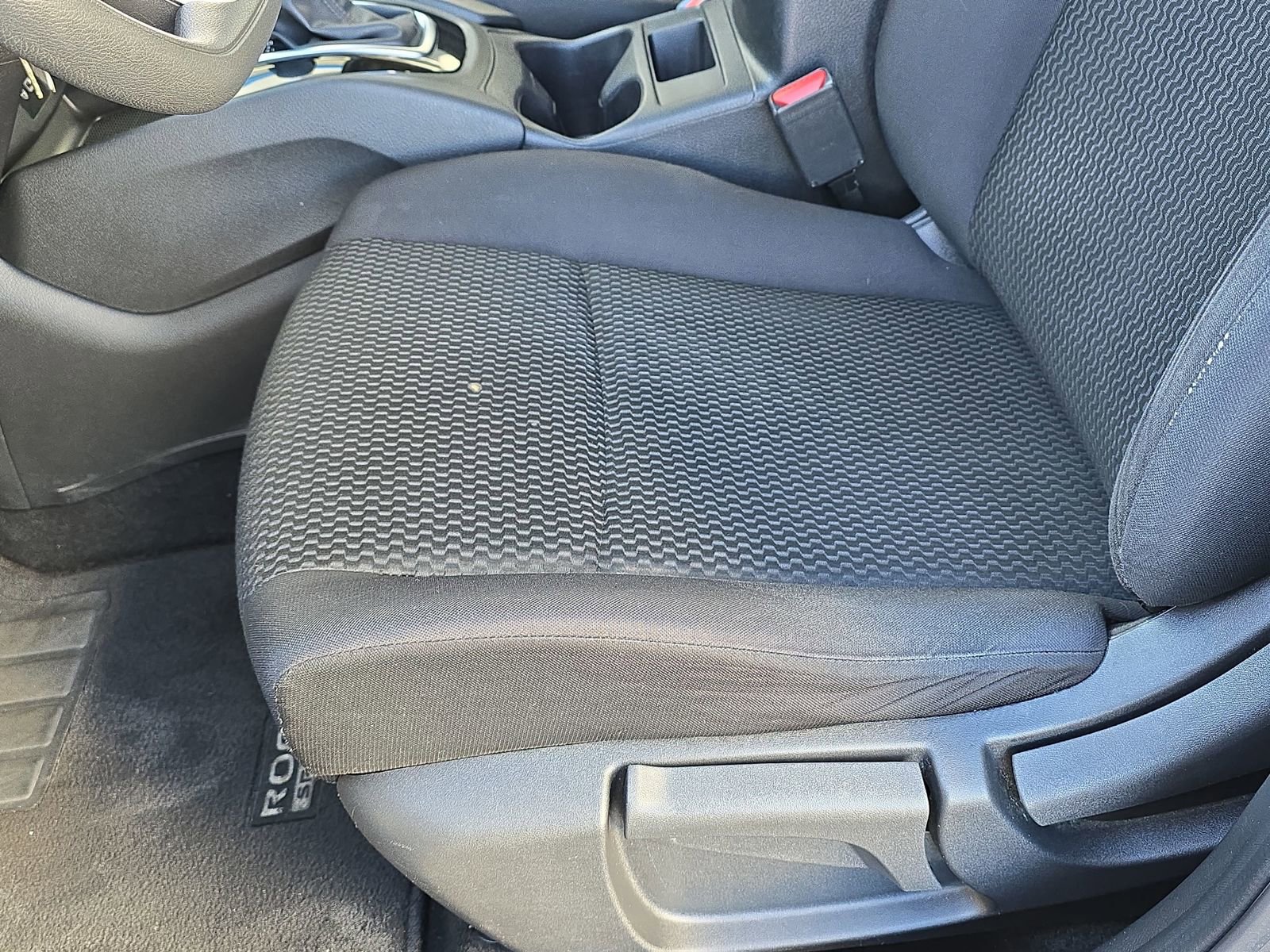 Used 2020 Nissan Rogue Sport S AWD/4WD image 29