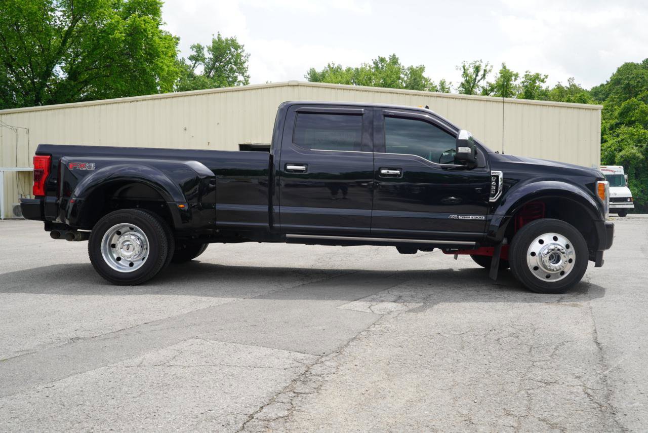 Used 2019 Ford F450 Platinum w/ Platinum Ultimate Package AWD/4WD image 6