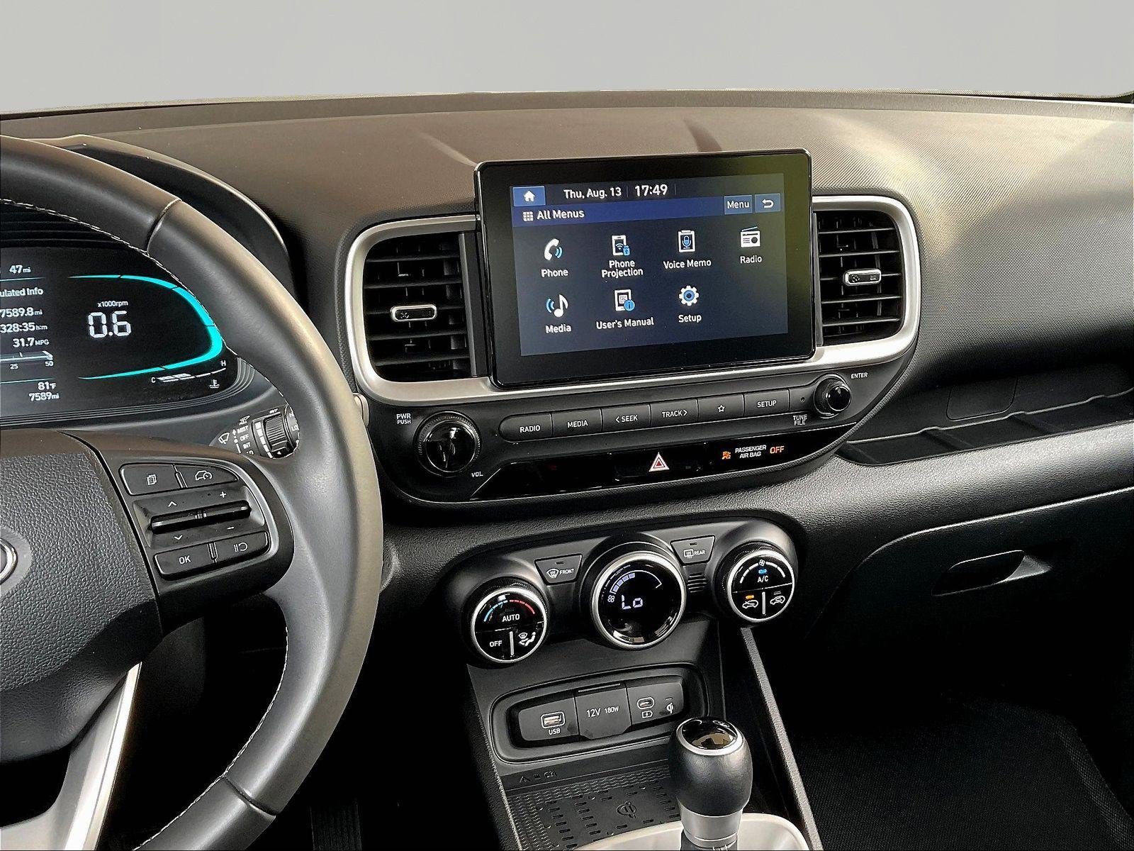 Used 2026 Hyundai Venue SEL FWD image 9