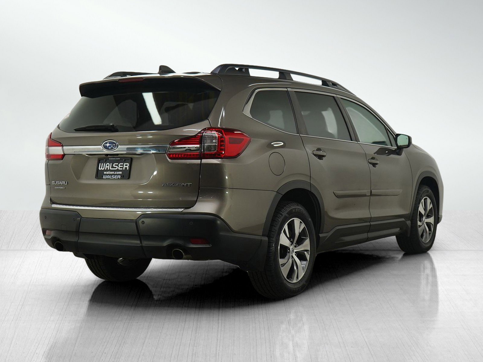 Used 2021 Subaru Ascent Premium image 5