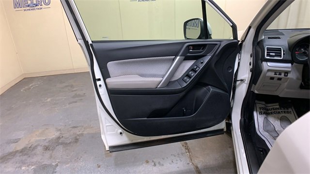 Used 2018 Subaru Forester 2.5i Premium w/ All-Weather Package image 24