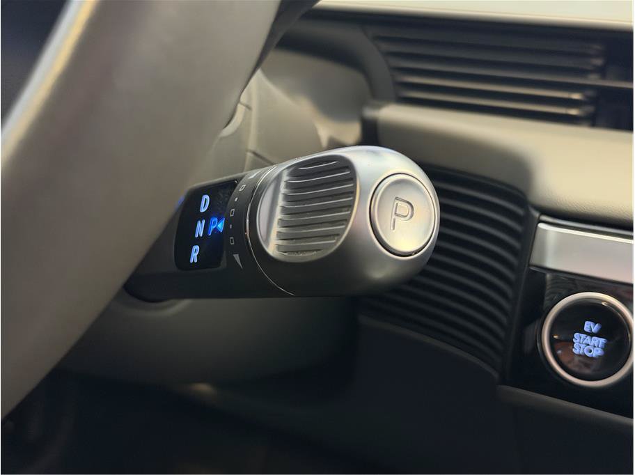 Used 2024 Hyundai Ioniq 5 SEL RWD image 19