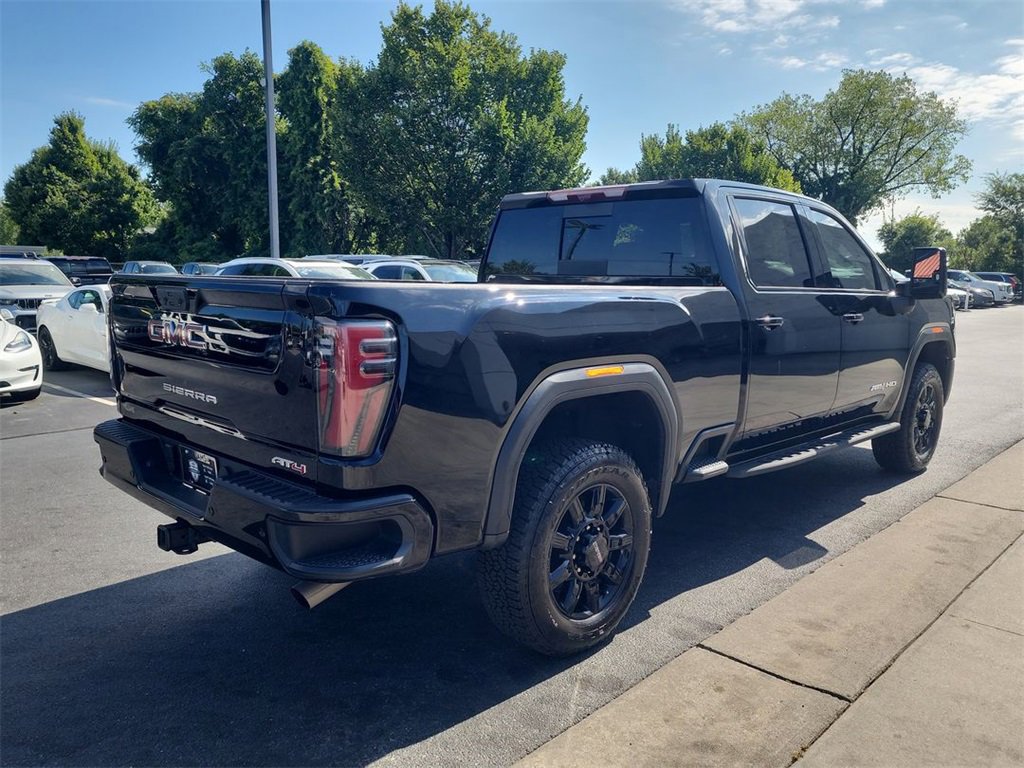 Certified 2025 GMC Sierra 2500 AT4 w/ AT4 Premium Plus Package image 9