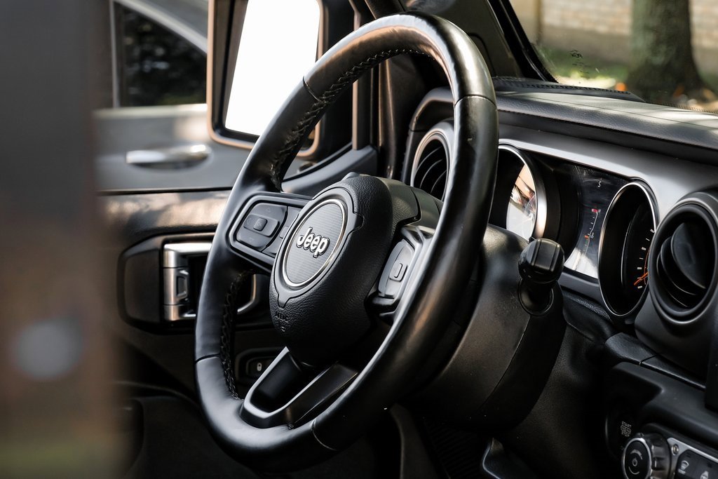 Used 2021 Jeep Wrangler Unlimited Sport image 25