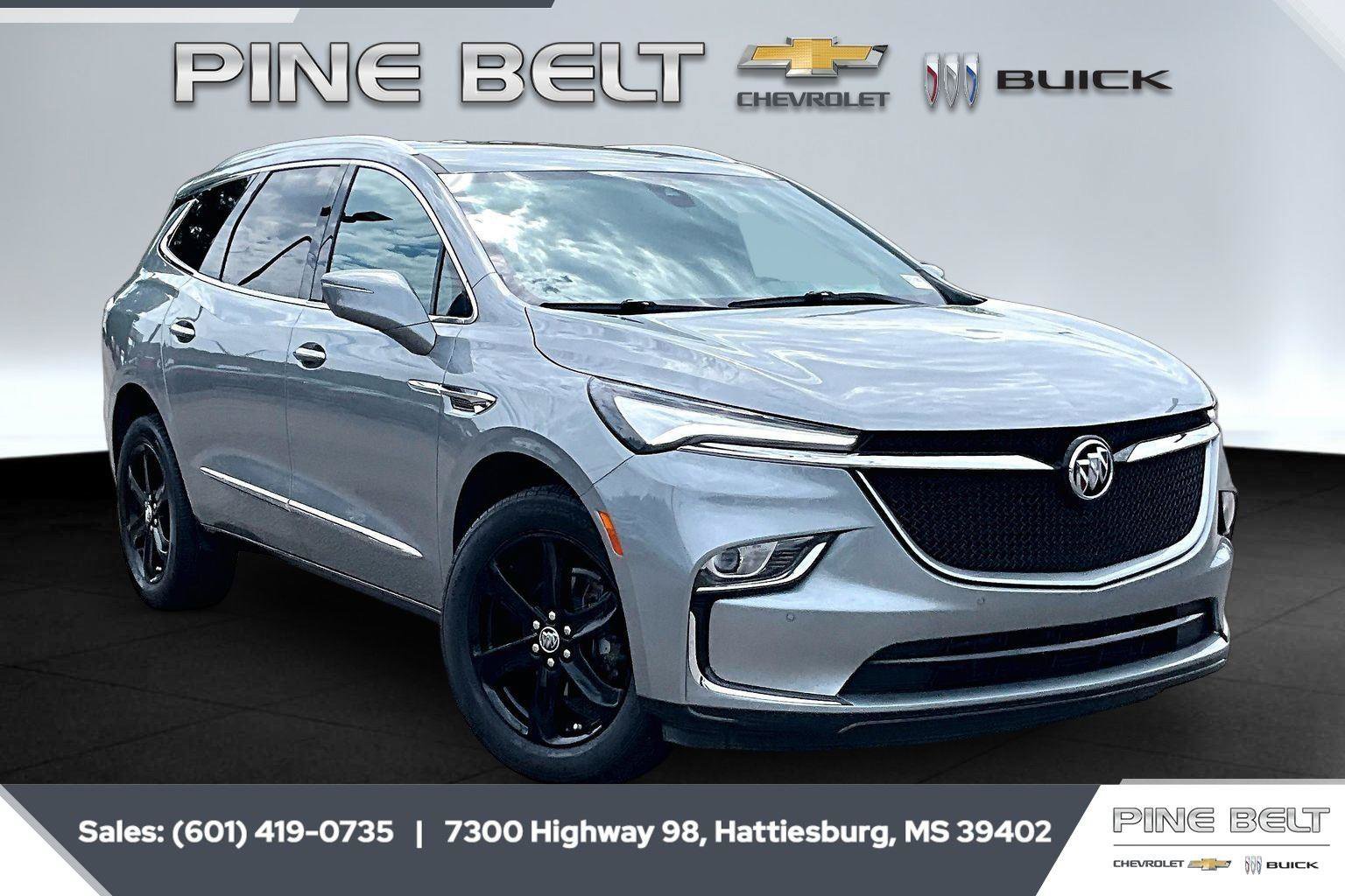Used 2024 Buick Enclave Essence w/ Sport Touring Edition FWD image 1