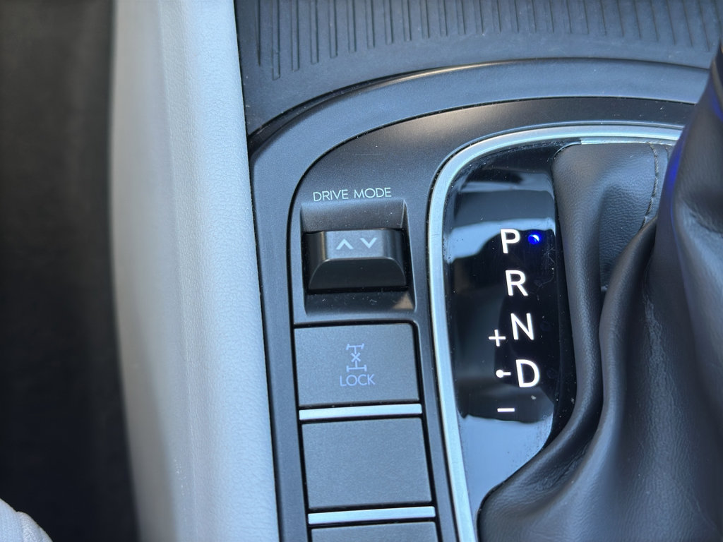 Certified 2024 Hyundai Kona SE image 23