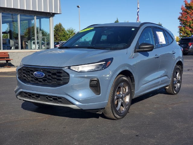 Certified 2024 Ford Escape ST-Line w/ Tech Pack #1 AWD/4WD image 2