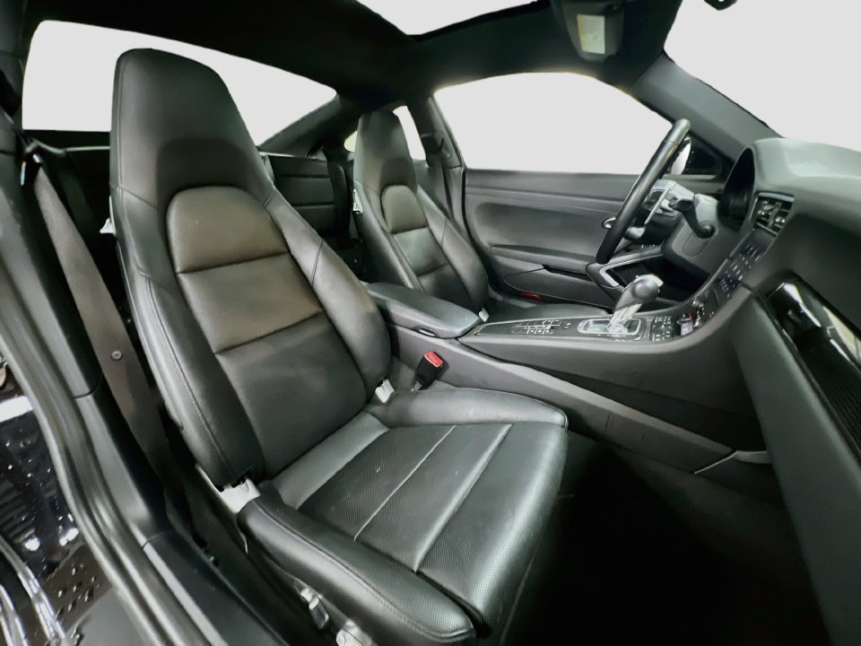 Certified 2017 Porsche 911 Carrera S RWD image 29