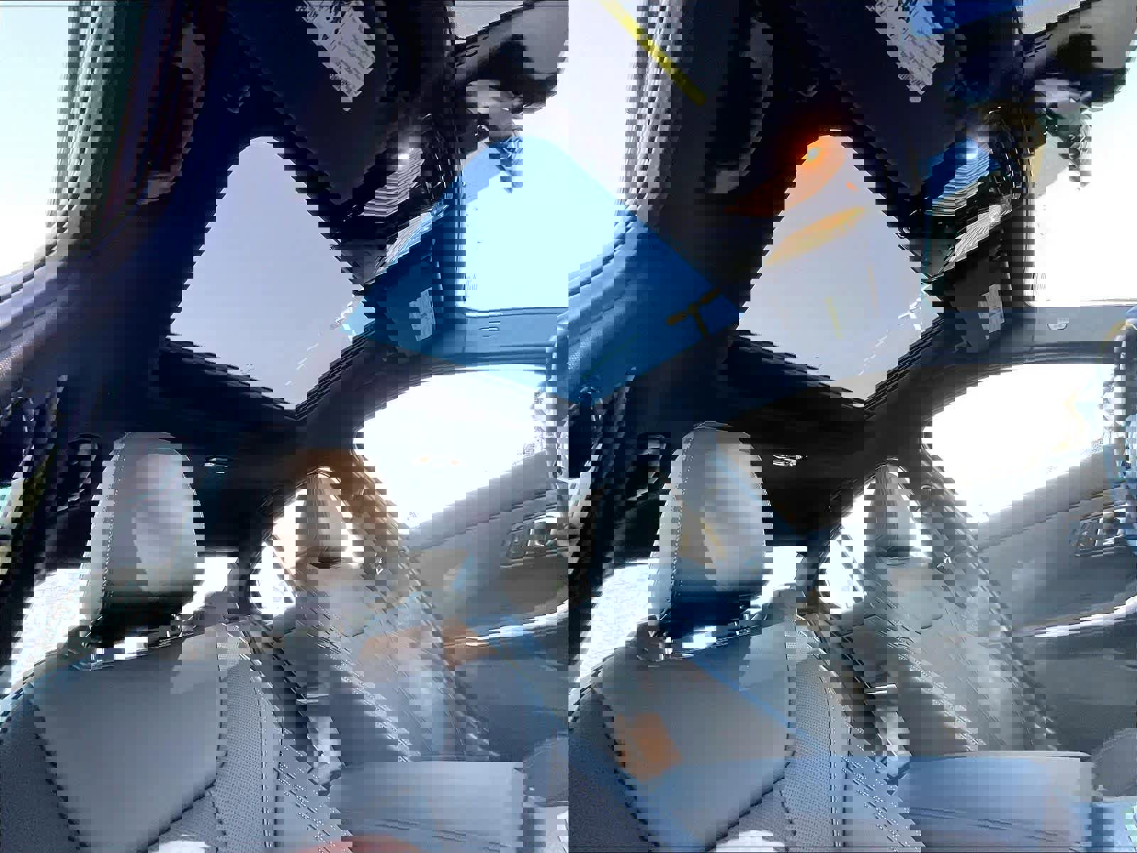 Certified 2025 BMW 330i xDrive Sedan w/ Convenience Package image 23