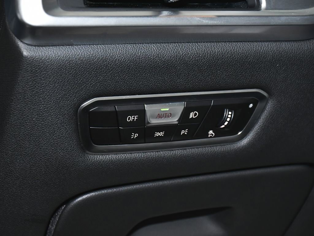Used 2023 BMW X7 xDrive40i w/ Executive Package image 18