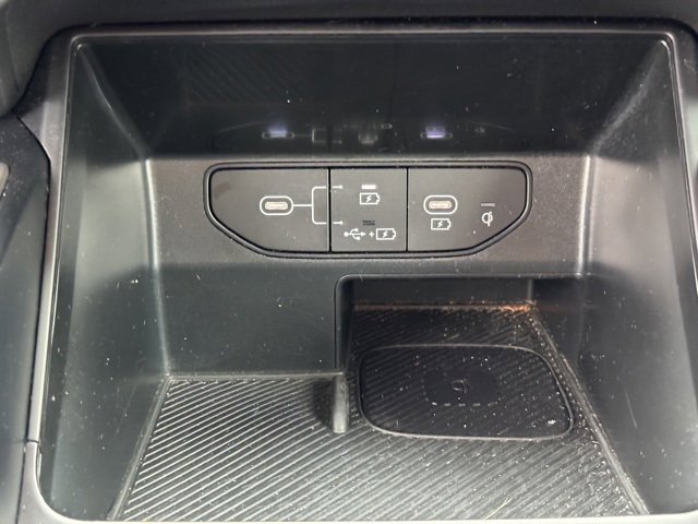 Certified 2024 Kia Sorento S image 24