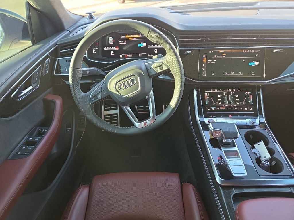 Used 2023 Audi SQ8 Prestige w/ Prestige Package image 27