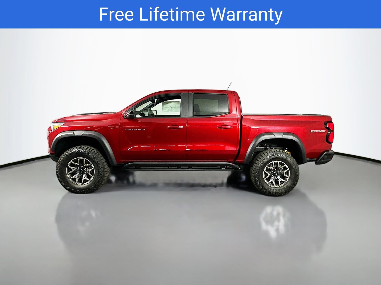 New 2026 Chevrolet Colorado ZR2 w/ Technology Package AWD/4WD image 5