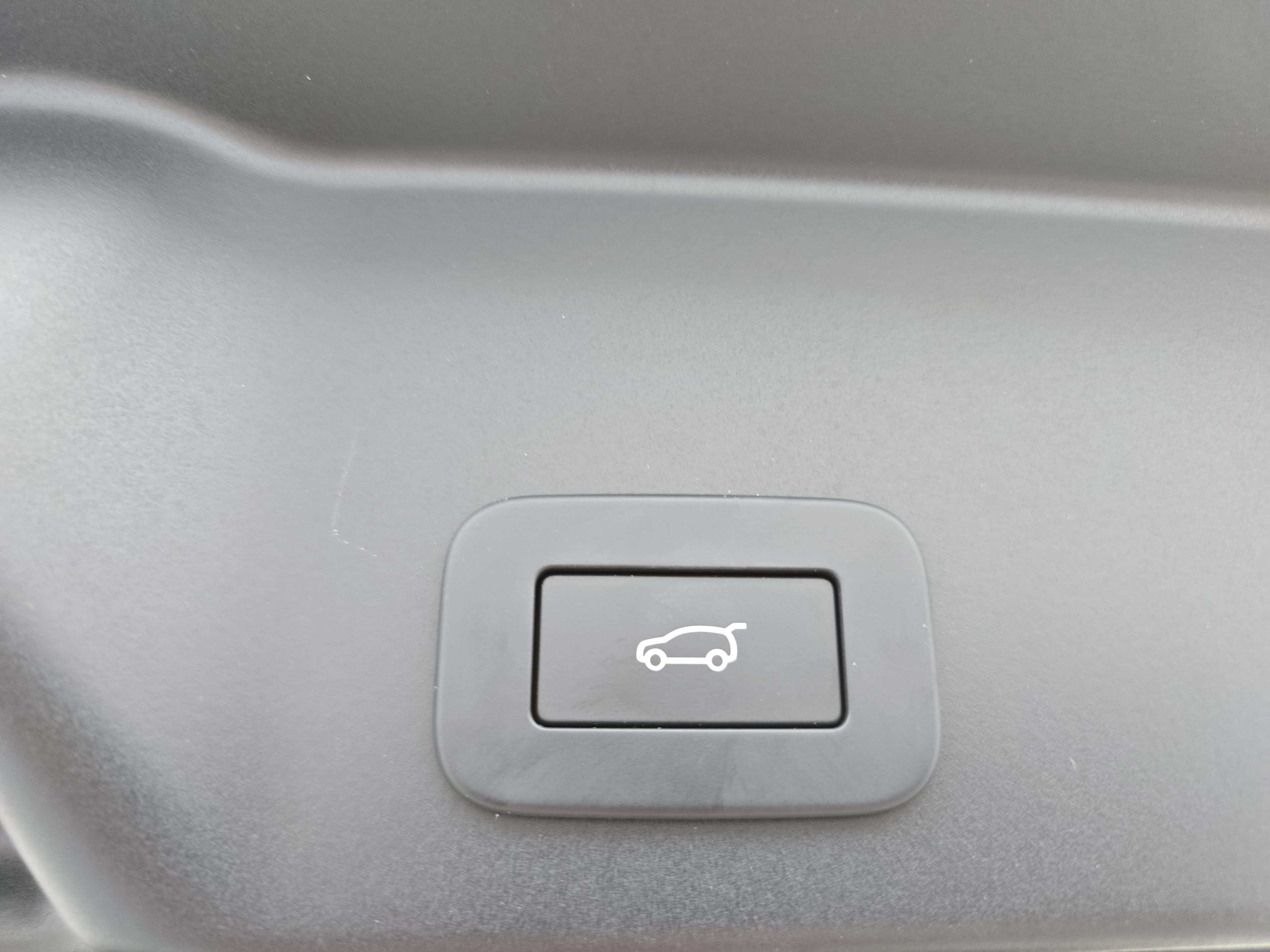 Certified 2026 Land Rover Range Rover Evoque Dynamic SE AWD/4WD image 13