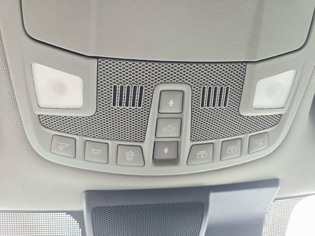 Used 2019 Ford F150 Lariat w/ Equipment Group 502A Luxury AWD/4WD image 38