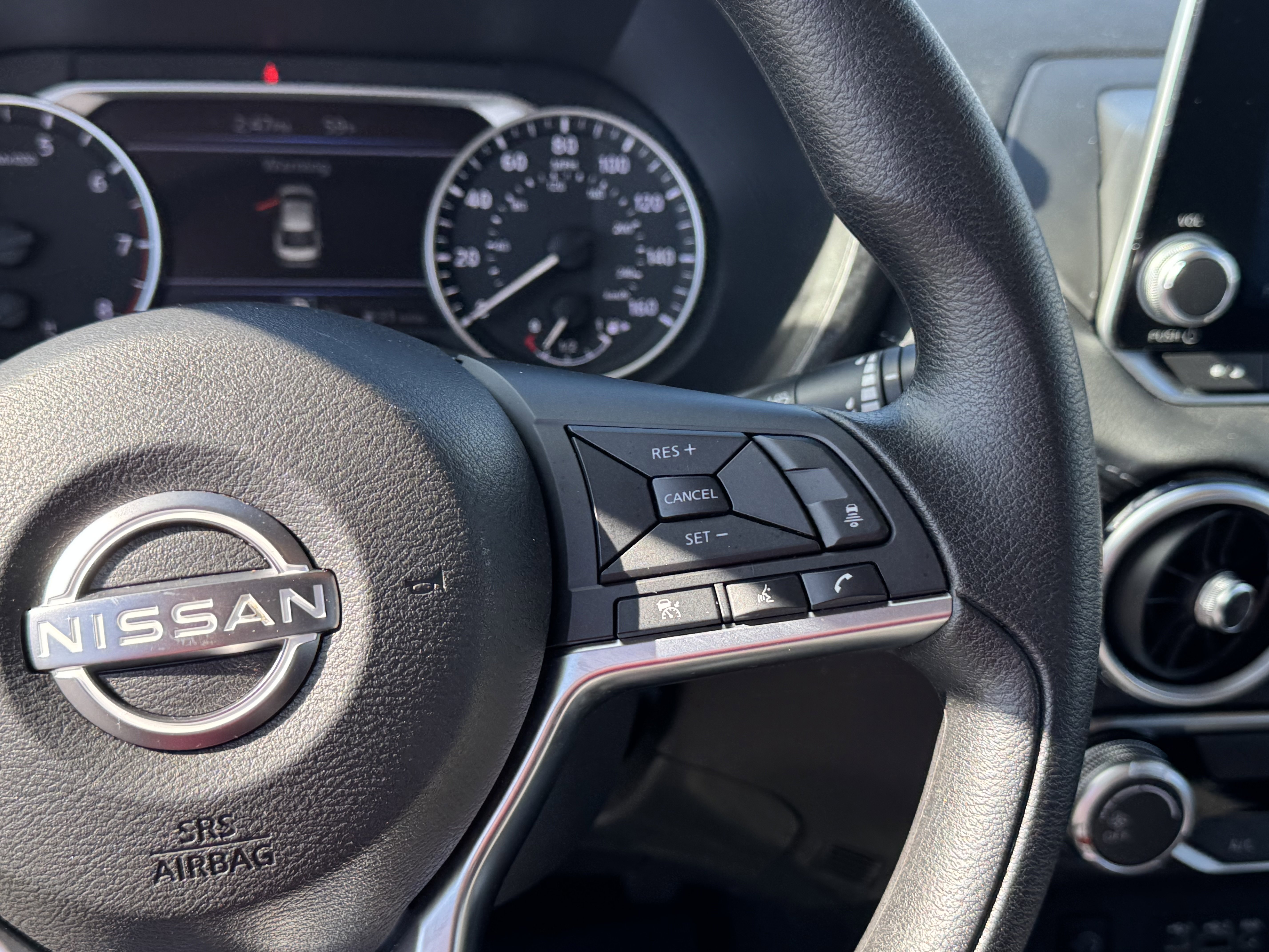 Used 2025 Nissan Sentra SV image 20