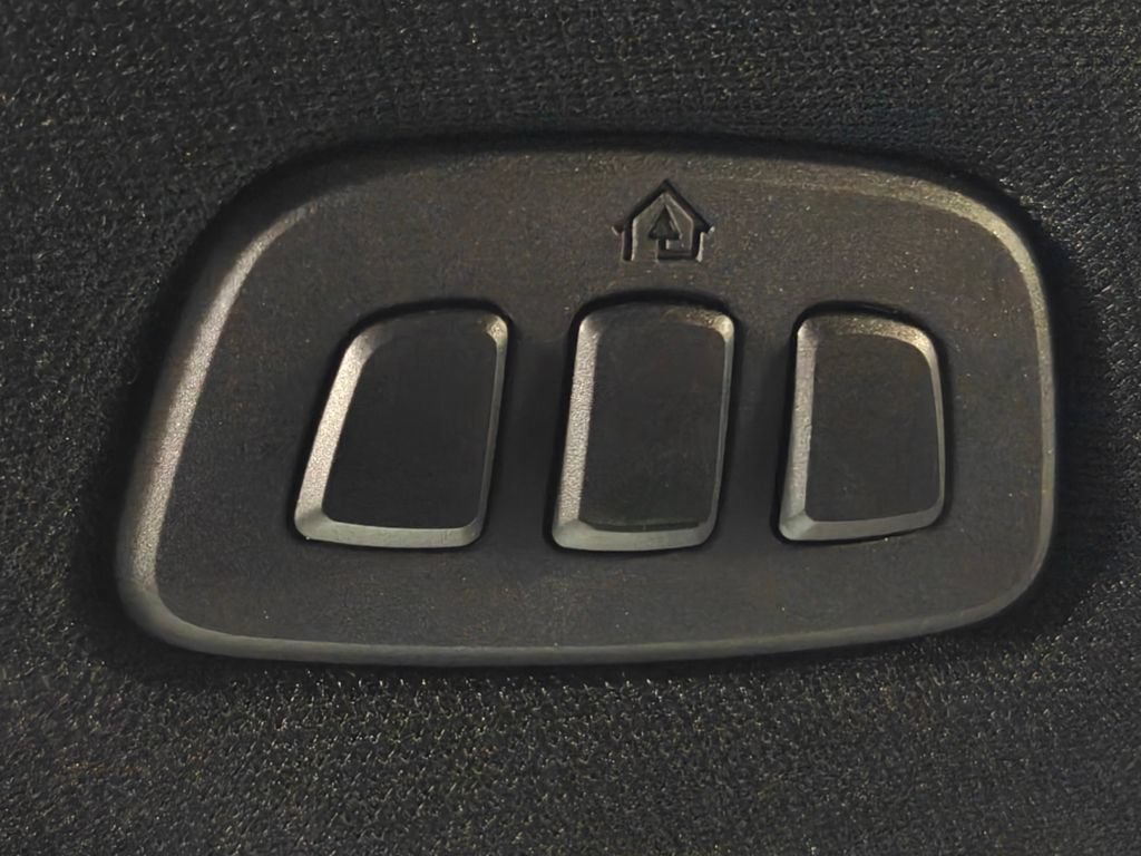 Used 2023 Ford Explorer ST w/ Equipment Group 401A AWD/4WD image 15