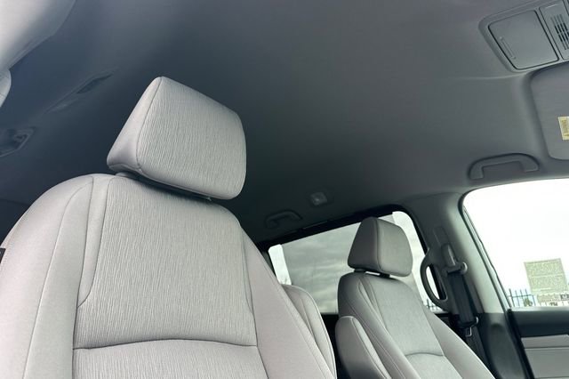 Certified 2023 Honda Odyssey EX image 17