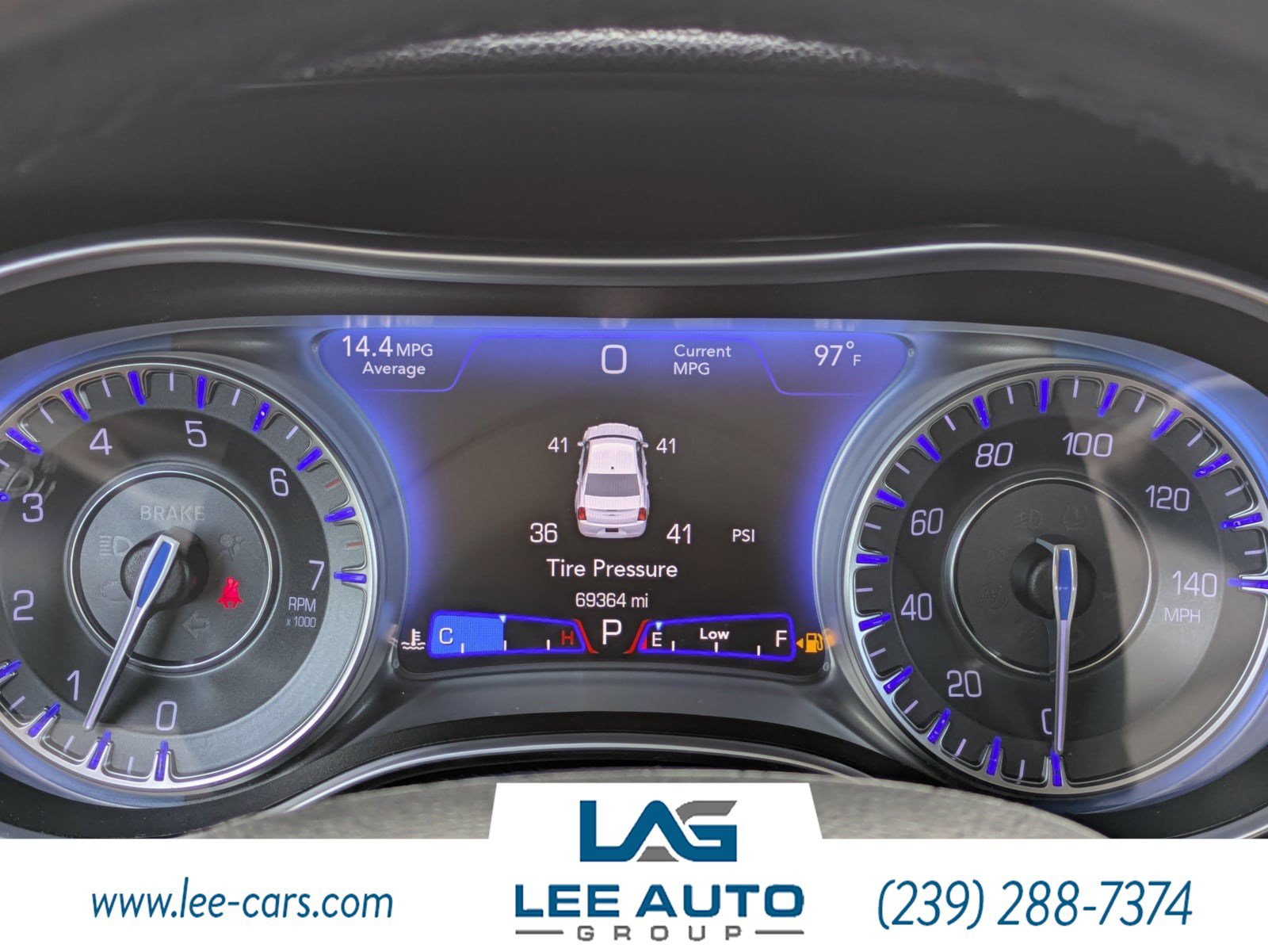 Used 2019 Chrysler 300 Touring w/ Chrome Appearance Package RWD image 24